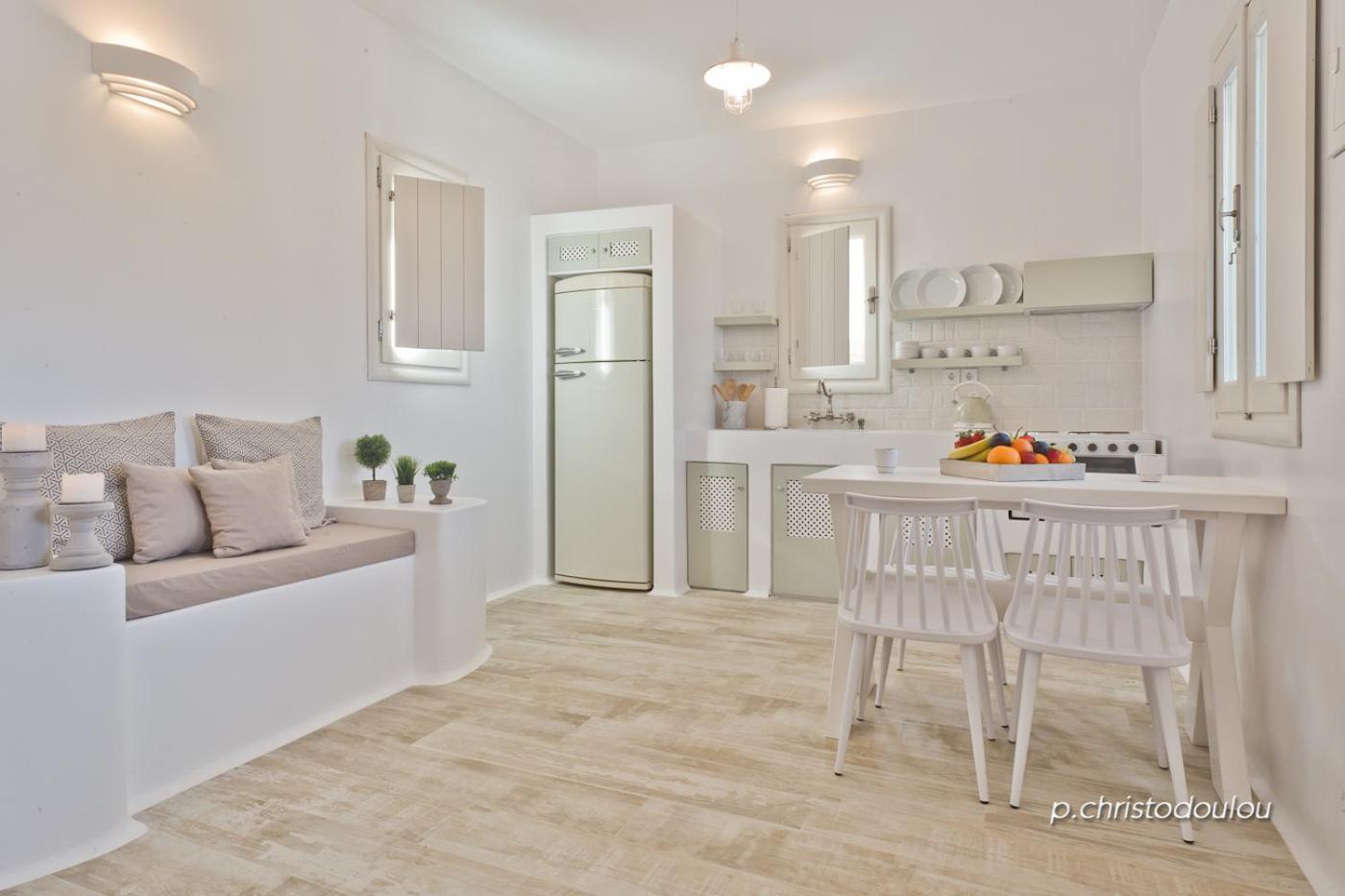 Kyra Panagia Lux View Villas מראה חיצוני תמונה